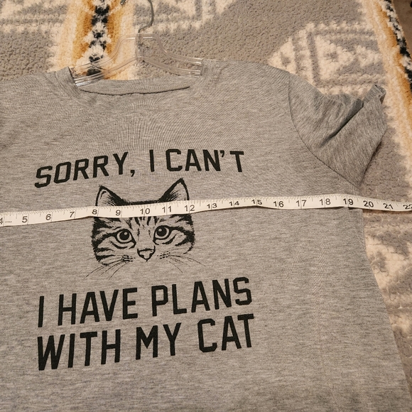 "Sorry I can’t, I have plans with my cat" ~ grey tshirt by Shein Large - Picture 7 of 7